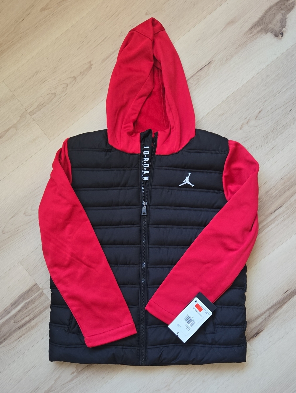 NWT Boy’s Jordan Jumpman Synthetic Fill Puffer Coat Red/Black, Size M 10-12Yrs